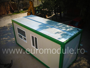container in Arges birou 